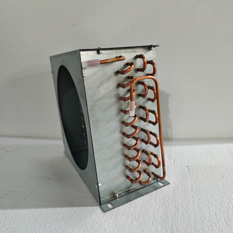 Air Cooled Inclined Fin Evaporator
