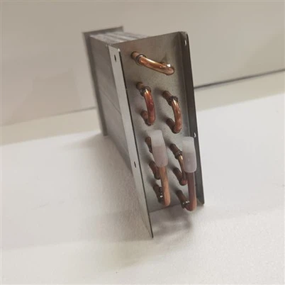 Rodyti „Fin Condenser“.